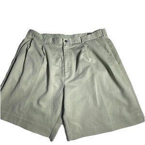 Izod Mens Beige Size 40 Polyester Shorts 5 Pocket Active Work Casual Uniform